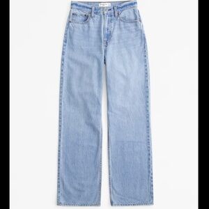 Abercrombie & Fitch High Rise Loose Jeans